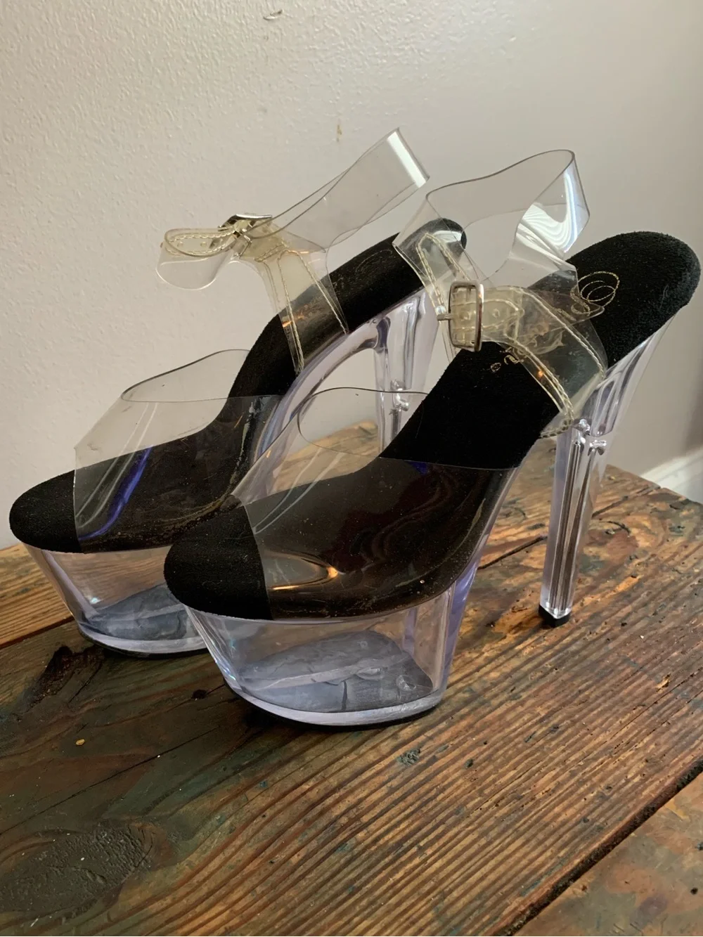 Pleaser Clear black & Gold padded Stripper heels